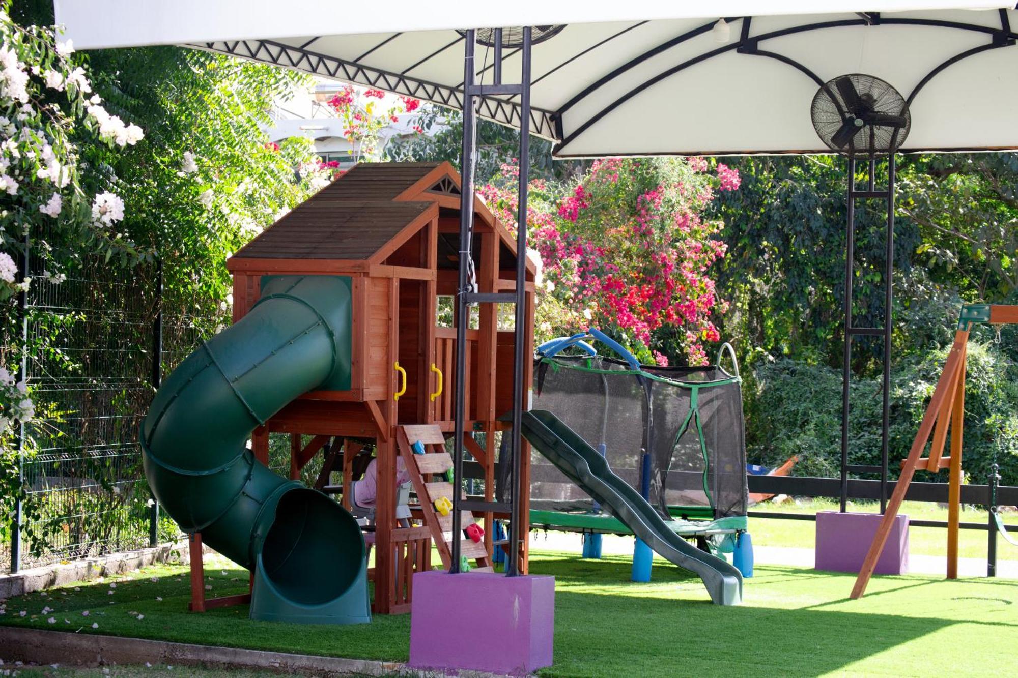 Villas Dulce Suenos Residencial ริงกอน เด กัวยาบิโตส ภายนอก รูปภาพ